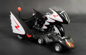 Batman (1966) Batcycle with Sidecar (Ultimate Signature Ed.) 1/6 Scale Collectible Competitive Action