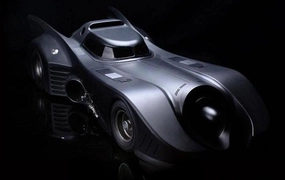 Movie Art Hot Toys 1/6 Scale Batmobile 1989 Movie Masterpiece