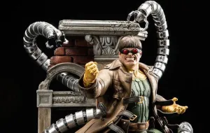 Matching Gift Heist Planning Doctor Octopus ( Dock Ock )  1/4 Scale Statue