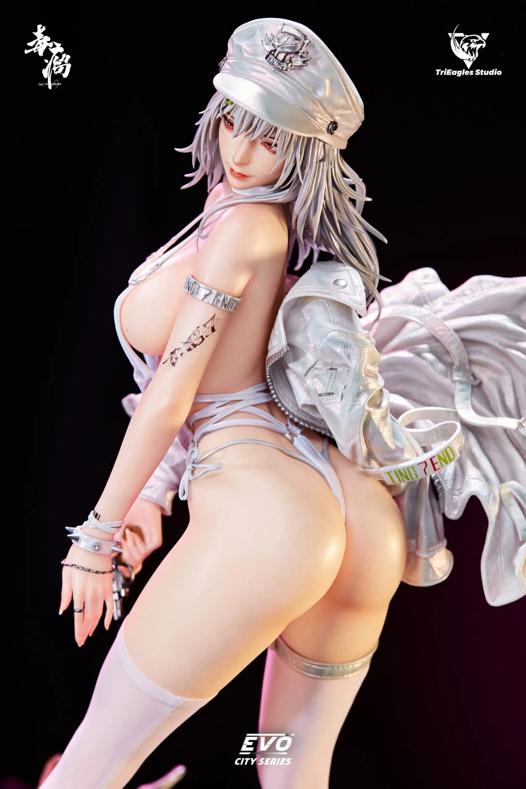 Evolution City Series - Blazing Tail (White) 1/4 Scale Statue Mythological Inspiration