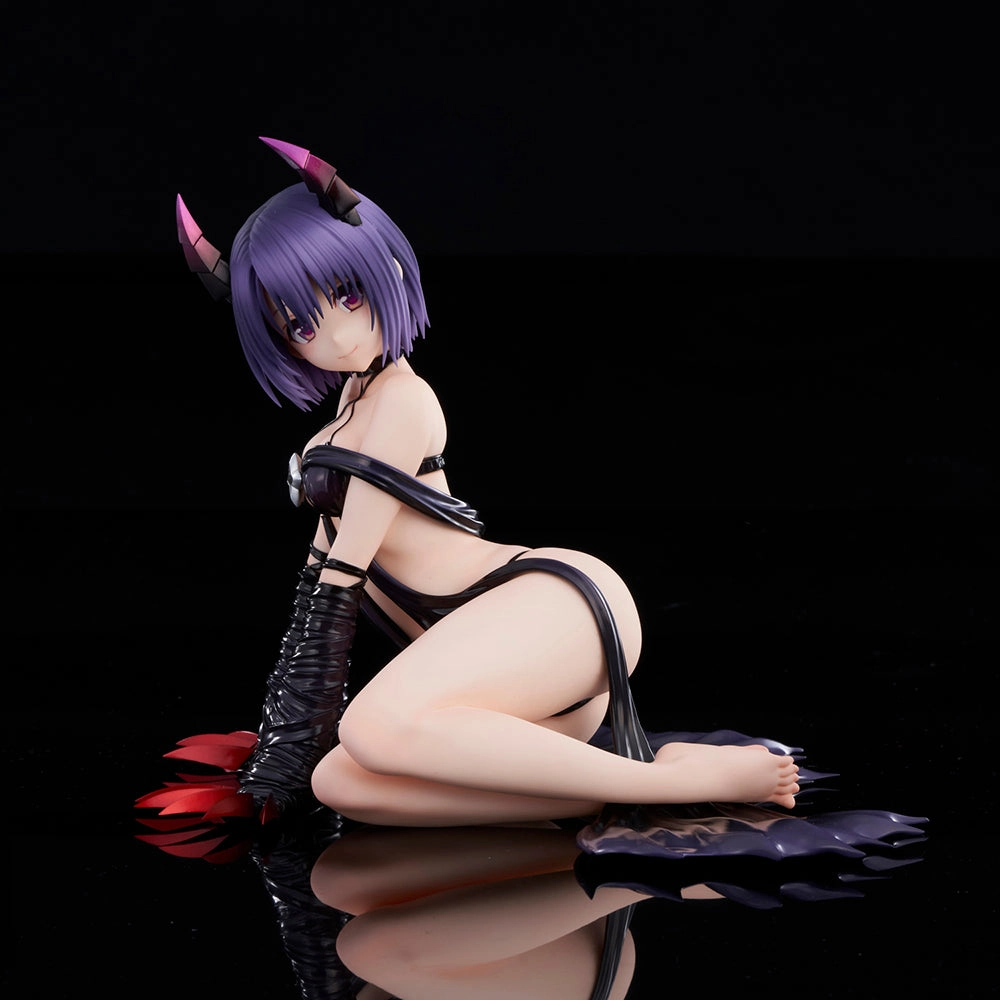 Haruna Sairenji Darkness ver. LIMITED 1/6 Scale Figure Limited Statue Superhero Article