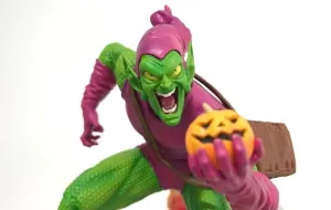 Developer Signature Elite Status Marvel Comics Green Goblin 1/10 Scale Statue by Iron Studios