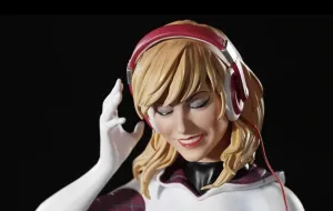 Spider-Gwen 1/4 Scale Statue Life Simulator