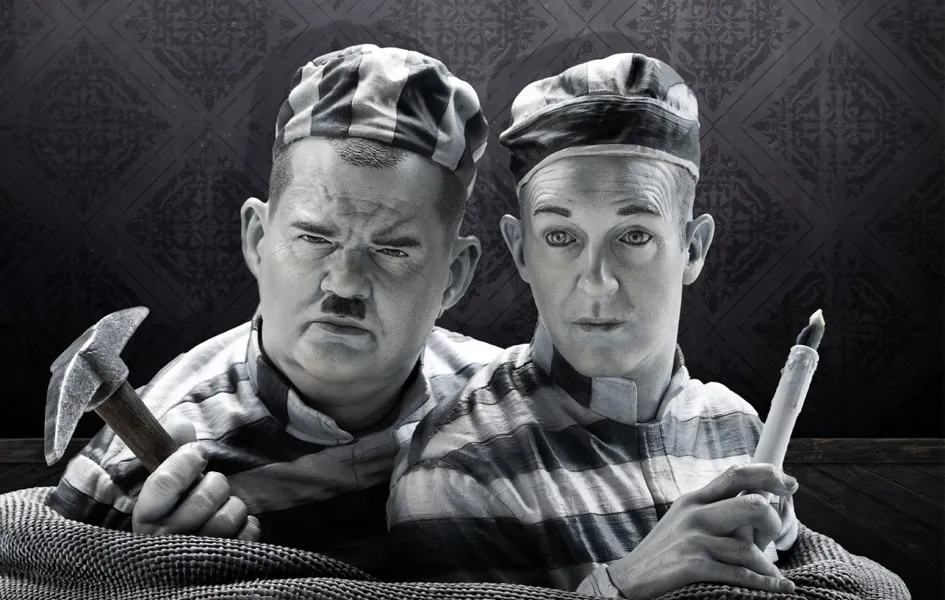 Stan Laurel & Oliver Hardy 1/3 Scale Statue Fair labor