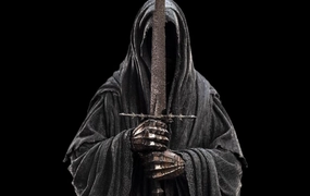 Movie Hobby RINGWRAITH OF MORDOR STATUE - DYNAMIC DEALS (OPEN BOX)