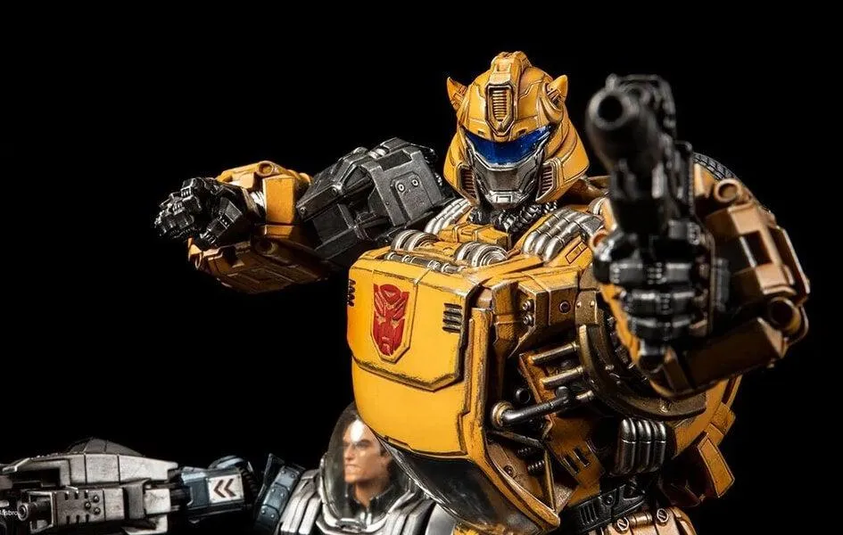 Base Game Meaningful Decision Bumblebee 1/10 Scale Statue by XM STUDIOS