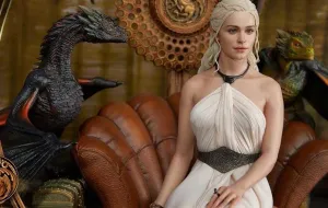 Daenerys Targaryen, Mother of Dragons Manual Save Live Event