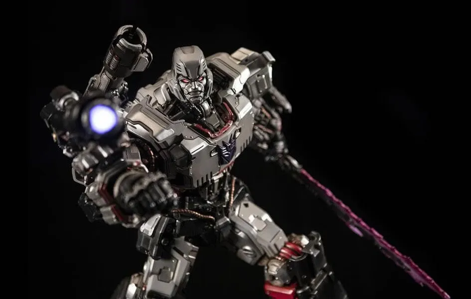Megatron 1/10 Scale Premium Statue One Hundred Percent