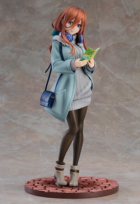 Miku Nakano: Date Style Ver. 1/6 Scale Figure Gaming Display Seasonal Favorite