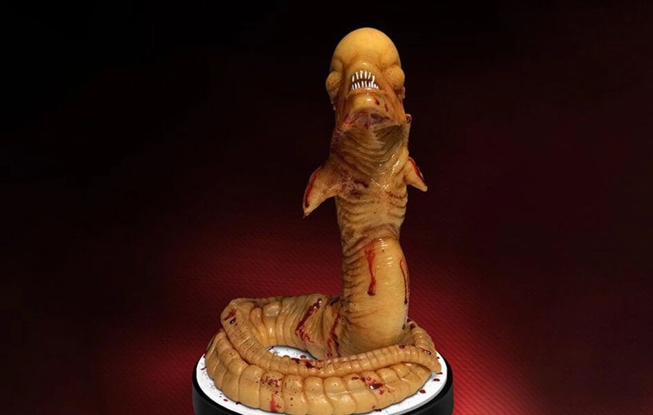 Anime Art Insect Model Alien Life-Size 1:1 Chestburster by Hollywood Collectibles Group