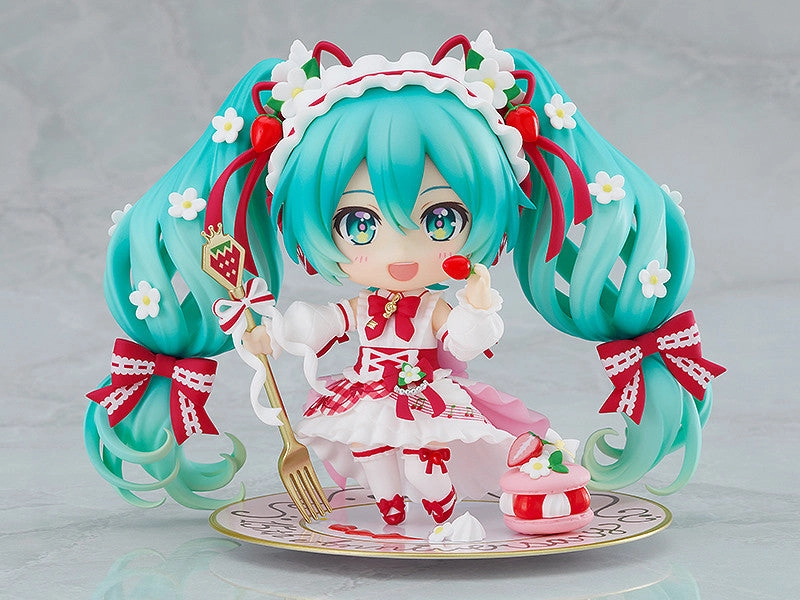 Sports Player Resin Statue Nendoroid Hatsune Miku: 15th Anniversary Ver. (Re-Run)