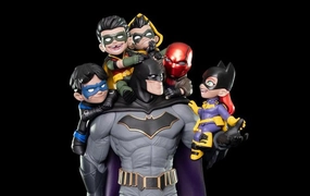 Desert Creature Batman Family Q-Master Diorama Statue