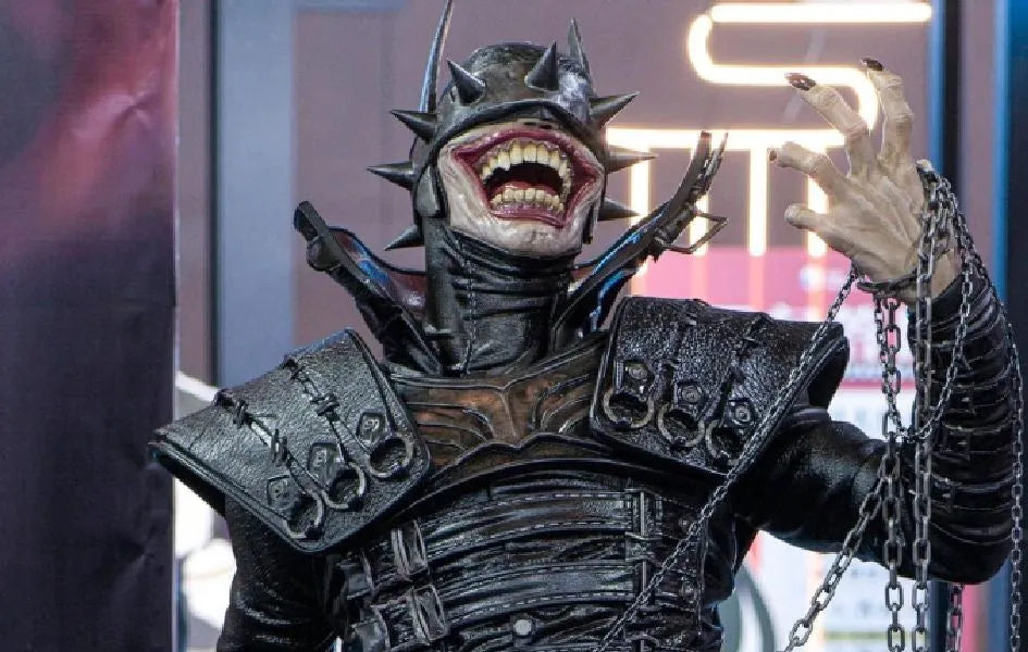 Expansion Pack Loot Box Batman Who Laughs Life-Size Bust