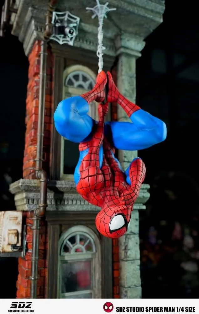 Post-Game Content Upside Down Web Slinger 1/4 Scale Statue