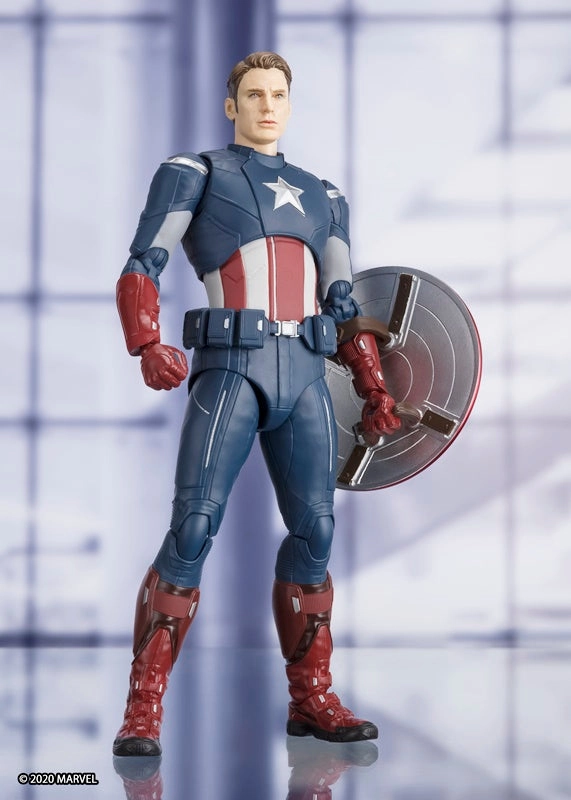 S.H.Figuarts Captain America (Cap Vs. Cap) Fantasy Showcase
