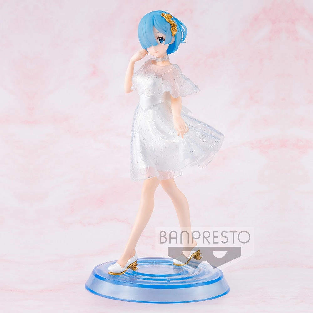 Serenus Couture REM Prize Figure Premium Sculpture Holiday Ornament
