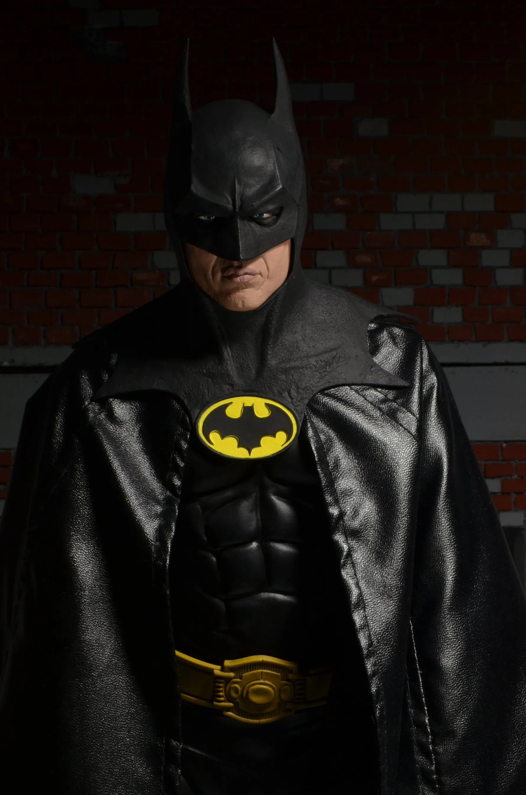 Batman (1989) - Batman 1/4 Scale Figure Learning Curve