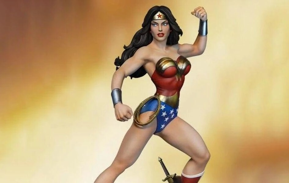 Construction Vehicle Wonder Woman Super Powers Maquette Statue EXCLUSIVE VERSION